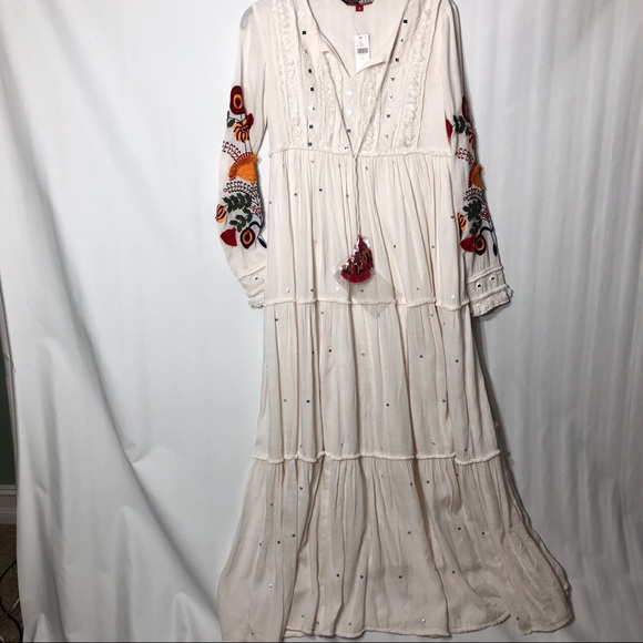 Embroidered and embellished Anthropologie dress - Picture 7 of 8